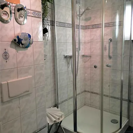 Villa Maria 10 *